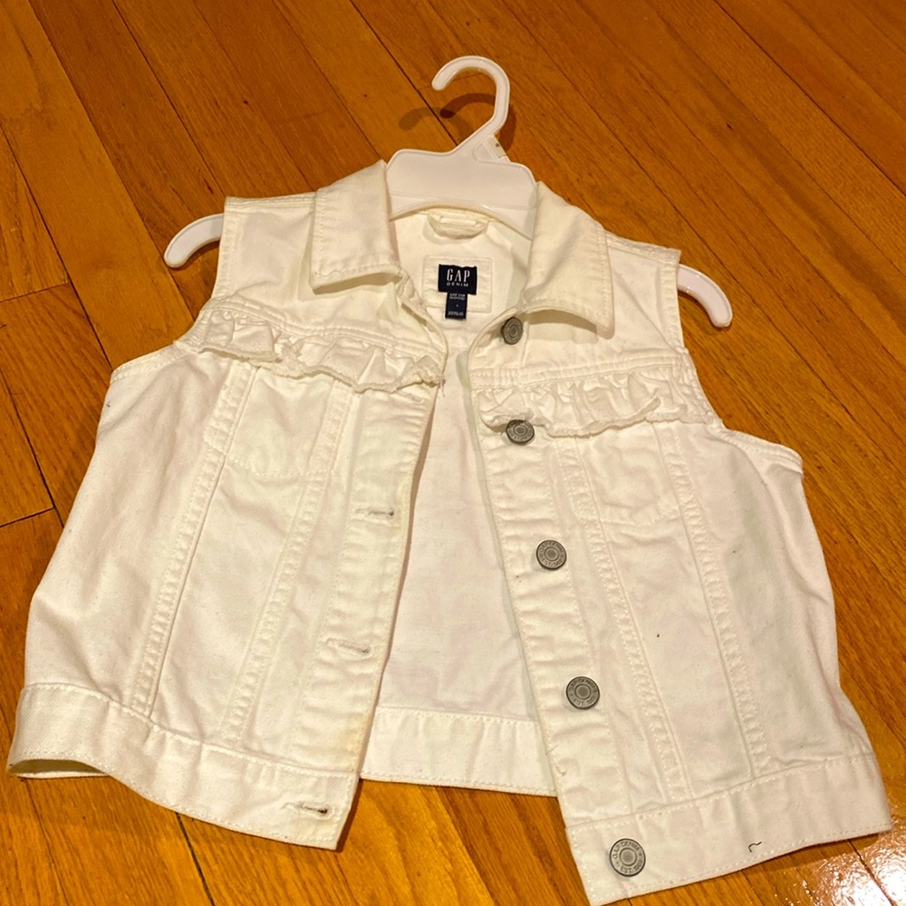 Gap white jean jacket for kids